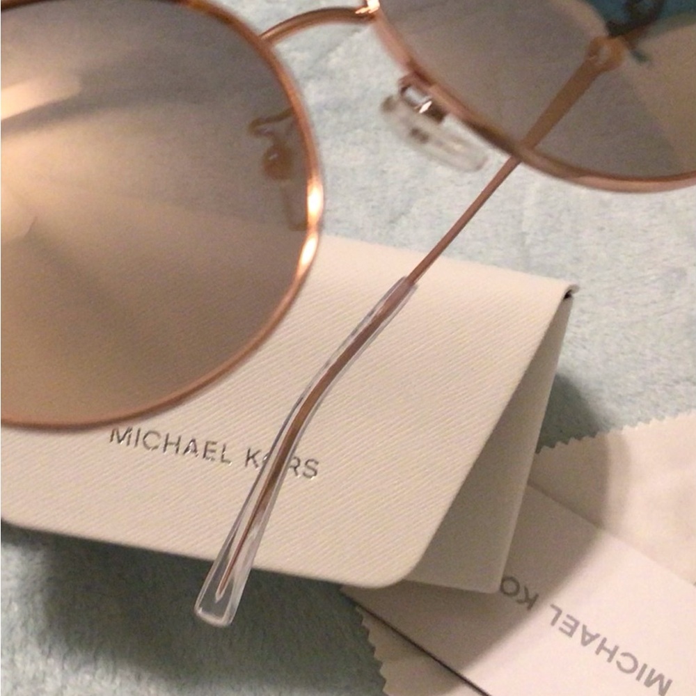 Michael Kors Sun Glasses